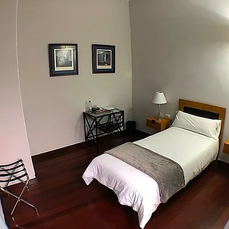 호텔 Rural Triana 3*