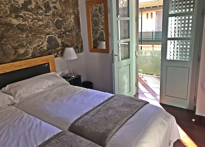 فندق Rural Triana 3*