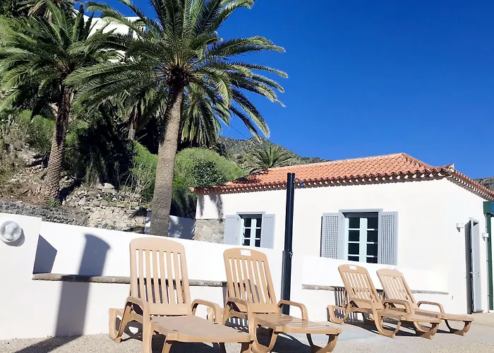 فندق Rural Triana 3*