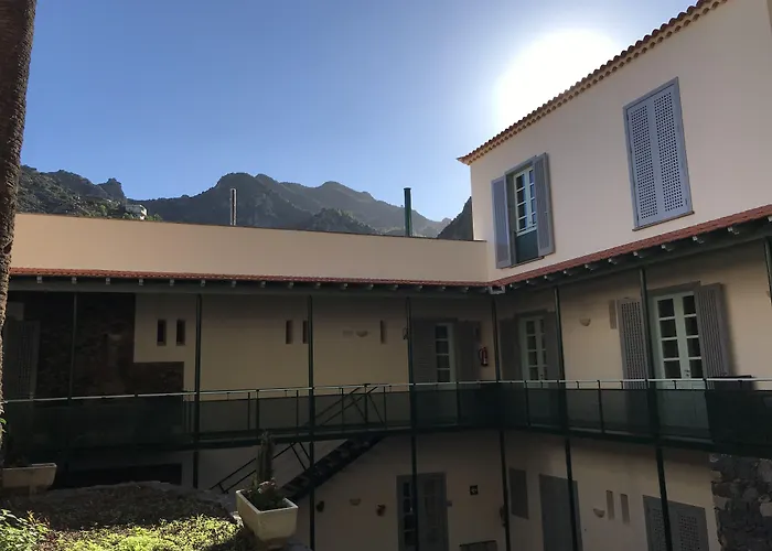Rural Triana فندق فاليهيرموسو
