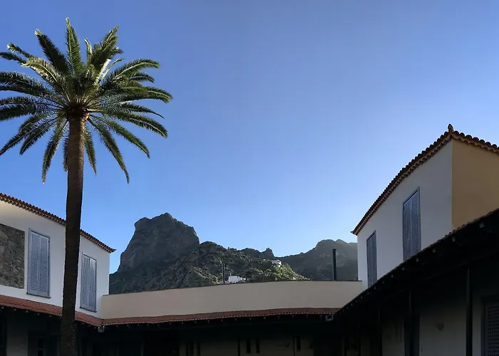 Rural Triana فندق